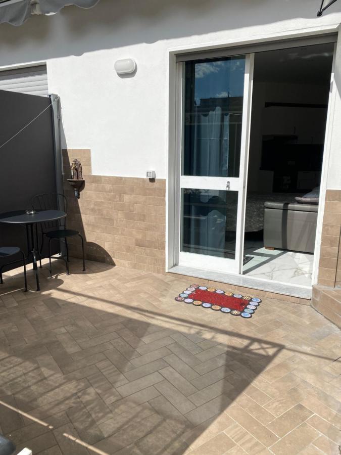 Отель Terrazza Annunziata Неаполь Экстерьер фото