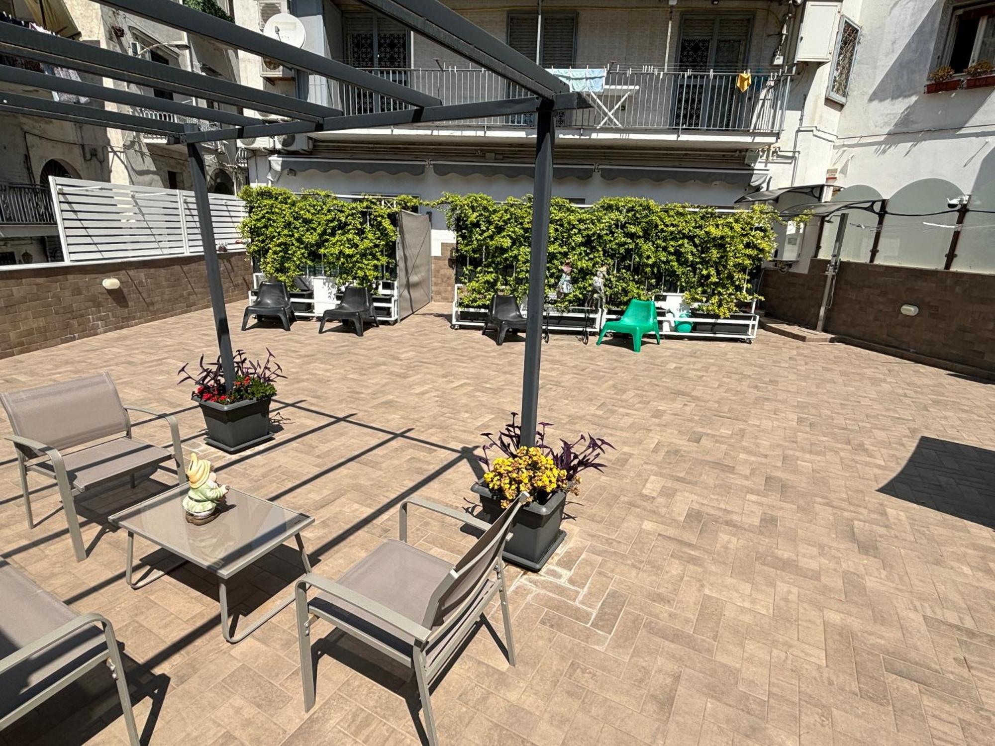 Отель Terrazza Annunziata Неаполь Экстерьер фото